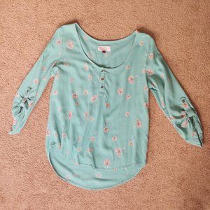 SO three quarter length sleeve floral blouse